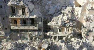 مبنى متهدم جراء الغارات الروسية في سورية. (فرانس برس).