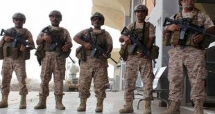 جنود إماراتيون في مطار عدن بجنوب اليمن. (رويترز).