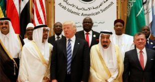 قادة الخليج خلال لقطة مع الرئيس الأميركي دونالد ترامب.
