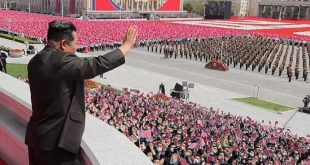 زعيم كوريا الشمالية خلال الاحتفال بذكرى مولد جده المؤسس. (لقطة مثبتة من مقطع فيديو)