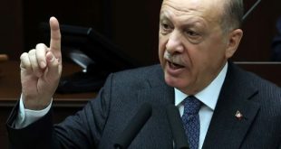 الرئيس التركي رجب طيب اردوغان يلقي خطابا في الجمعية الوطنية التركية في أنقرة، في 20 أبريل 2022. (أ ف ب)