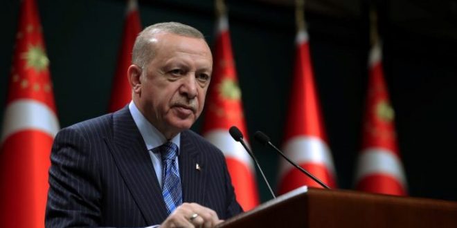 الرئيس التركي رجب طيب اردوغان في القصر الرئاسي في أنقرة، 10 مارس 2023. (أ ف ب)