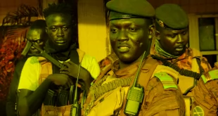بوركينا فاسو: المجلس العسكري يُوقف بث إذاعة أهانت إنقلاب بالنيجر(أرشيفية)