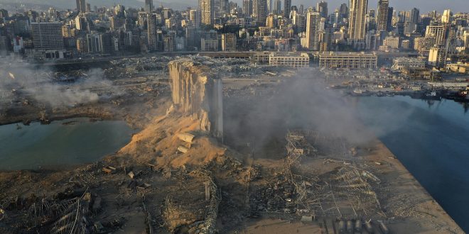 موقع انفجار مرفأ بيروت. (أرشيفية)