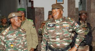 قائد الانقلاب في النيجر يحذر من أي تدخل عسكري(أرشيفية)