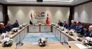 السيسي وأردوغان في مباحثات على هامش قمة مجموعة العشرين في نيودلهي أمس الأحد. (الرئاسة التركية)