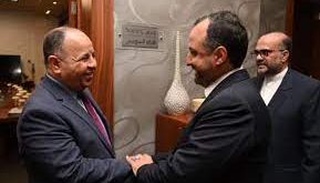 وزير المالية المصري محمد معيط مع نظيره الإيراني(الانترنت)