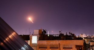 الدفاعات الجوية السورية تتصدى لقصف إسرائيلي جنوب دمشق ليل 20 يوليو 2020. (أرشيفية: أ ف ب)