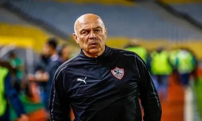 عاد العراب غروس.. الزمالك يعيد التعاقد مع المدرب السويسري كريستيان 1 العراب غروس السويسري