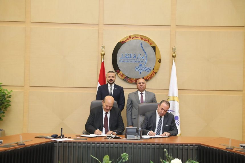 توقيع اتفاق إنشاء مشروع تخريد السفن في ميناء دمياط