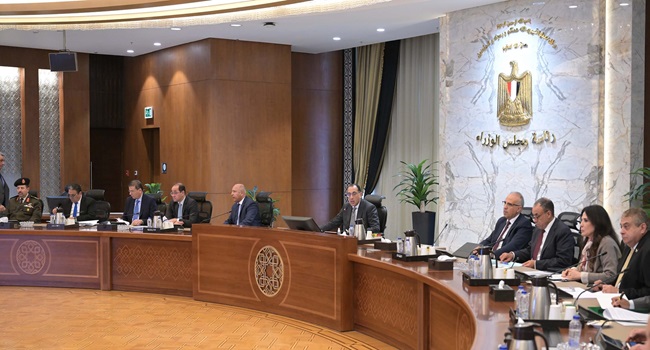 رئيس الوزراء خلال ترؤسه اجتماع اللجنة العليا الدائمة لمتابعة العلاقات المصرية الأفريقية