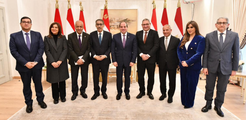 لقاء السيسي مع الصحفيين