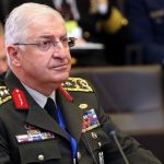 وزير الدفاع التركي يشار غولر