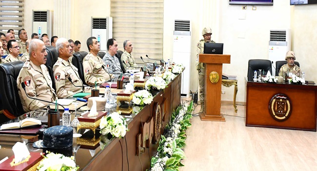 وزير الدفاع المصري