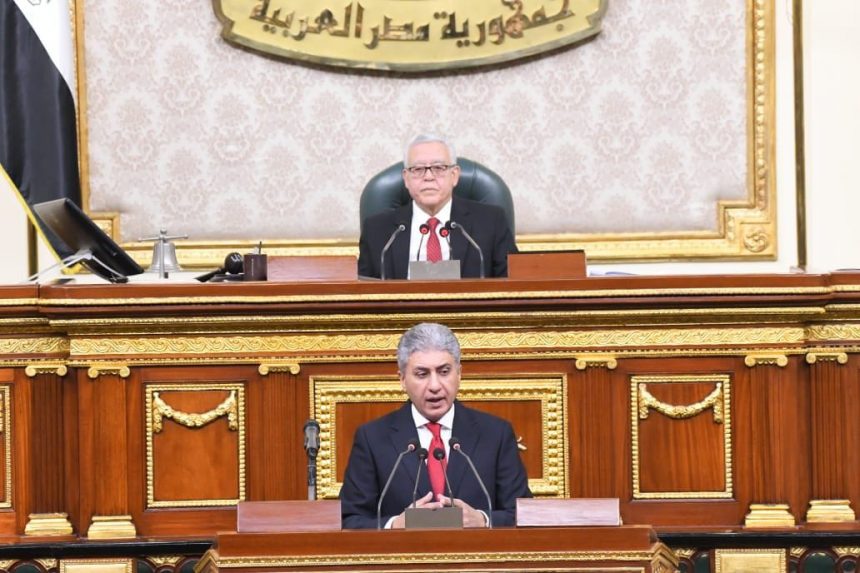 وزير السياحة أمام البرلمان