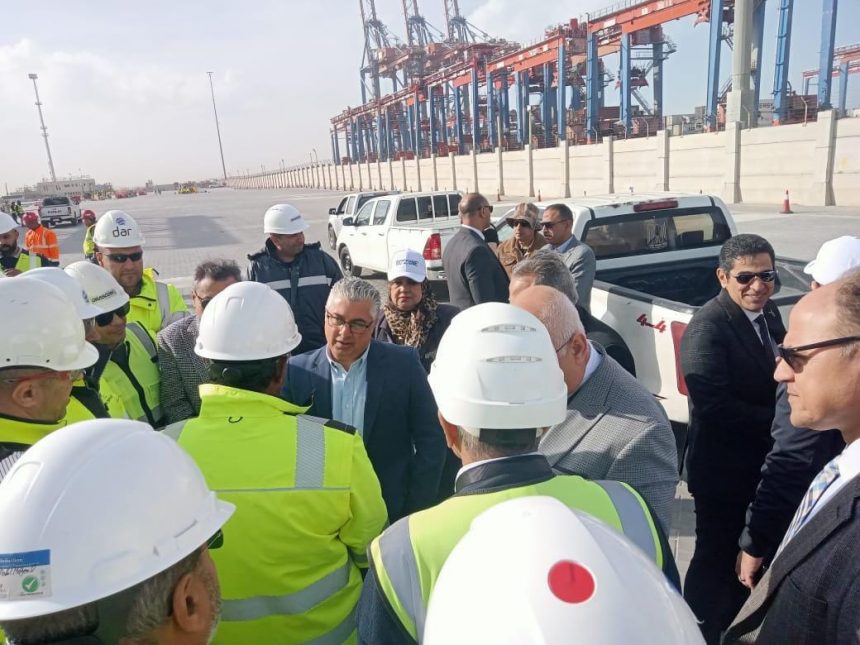 رئيس الهيئة العامة للمنطقة الاقتصادية لقناة السويس