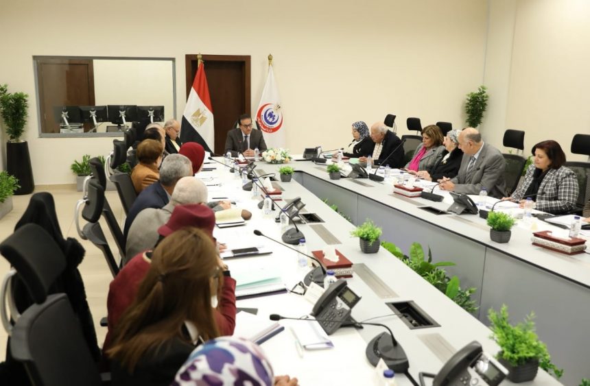 نائب رئيس مجلس الوزراء وزير الصحة يترأس اجتماع الجمعية العامة لشركة أكديما