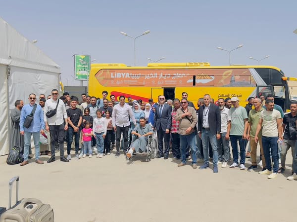 بدون تحملهم أعباء مالية.. مصر تعيد بعض مواطنيها في طرابلس بعد الأحداث الأخيرة 3 500220048 1018367237139789 1073836284006335720 n