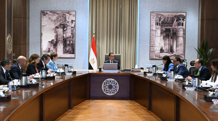 رئيس الوزراء يناقش مع رئيسة البنك الأوروبي خططه لدعم الاقتصاد المصري 1 Capture 5