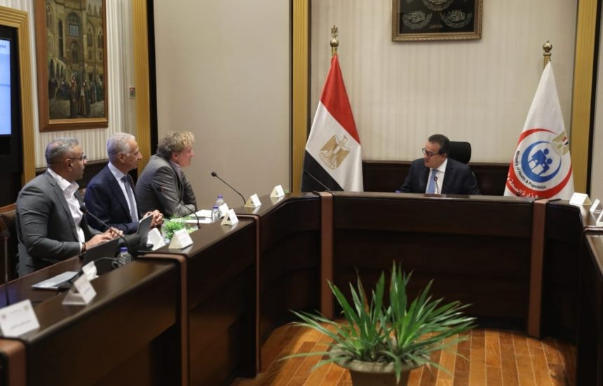 إرسال أطباء إلى ألمانيا للتدريب.. وزير الصحة يبحث صقل مهارات «ملائكة الرحمة» 1 WhatsApp Image 2025 05 29 at 23.29.08 86f1eb12