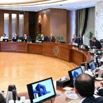 رئيس الوزراء يتابع خطوات تيسير إجراءات دخول السائحين بالمطارات والمنافذ المختلفة
