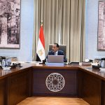 رئيس الوزراء يتابع مع وزير قطاع الأعمال العام عددًا من ملفات العمل