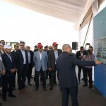 رئيس الوزراء يتفقد مشروعي رووتس وسكاي للموانئ