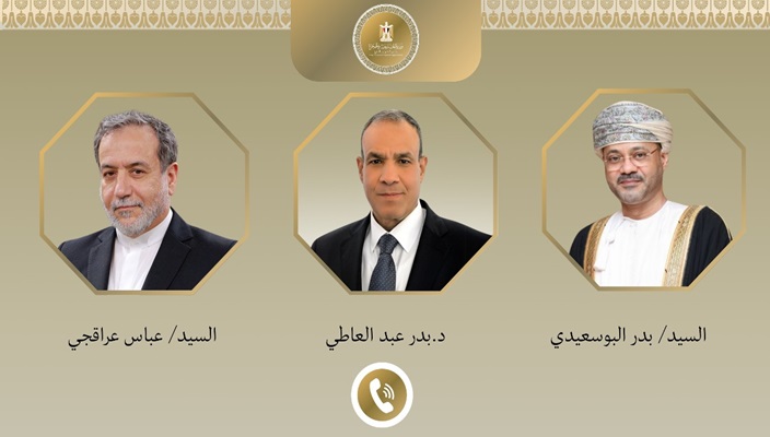 وزير الخارجية والهجرة يُجري اتصالين هاتفيين مع نظيريه العماني والإيراني