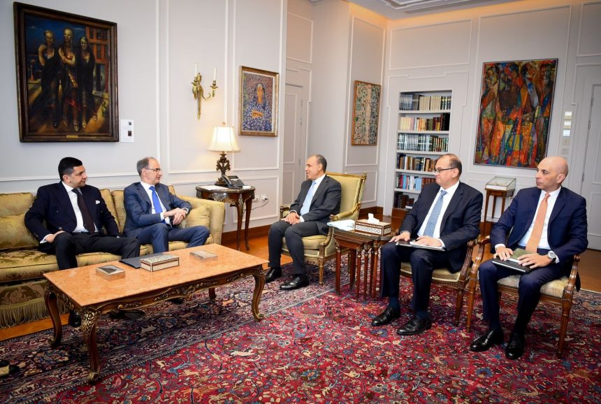 وزير الخارجية ورئيس وزراء صربيا