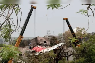 تحطم الطائرة الهندية