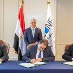 رئيس اقتصادية قناة السويس يشهد توقيع عقد توسعات مشروع شركة النيل لإعادة تدوير البلاستيك