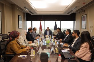 وزير السياحة والآثار يتابع استعدادات إطلاق منصة رحلة