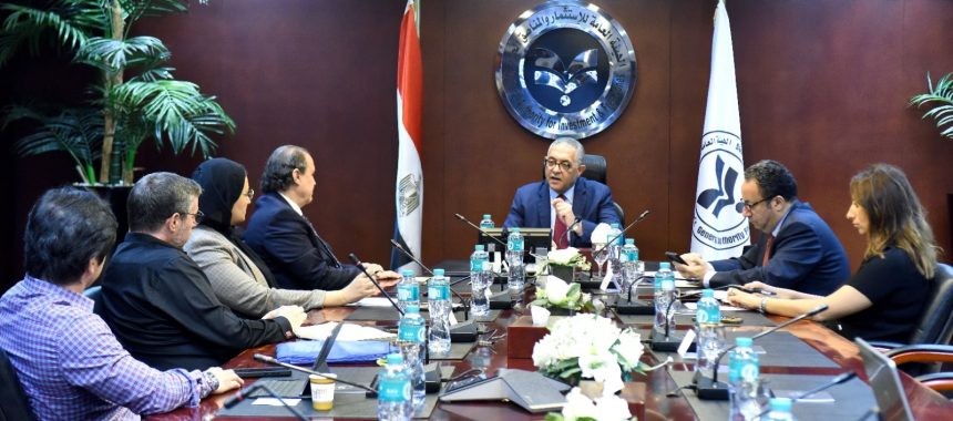كريستال مارتن العالمية تخطط لإنشاء مصنع للمنسوجات والملابس الجاهزة بمصر. يوفر 4 آلاف وظيفة