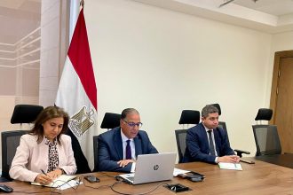 نائب وزير الخارجية والهجرة يلتقي بأبناء الجالية المصرية في لوس أنجلوس