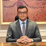 وزير الإسكان الشربيني