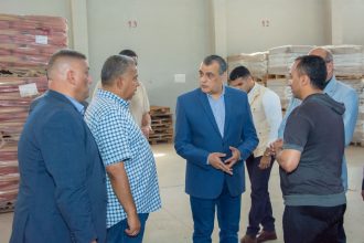 وزير الدولة للإنتاج الحربي يتفقد خطوط الإنتاج بشركة هليوبوليس