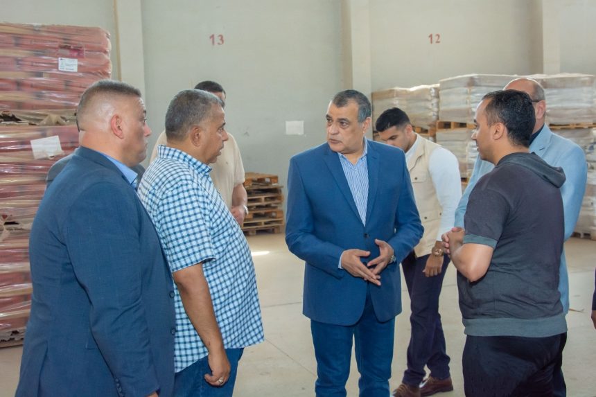 وزير الدولة للإنتاج الحربي يتفقد خطوط الإنتاج بشركة هليوبوليس