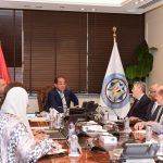 وزير المالية. في لقائه مع الرئيس التنفيذي للمؤسسة الدولية الإسلامية لتمويل التجارة