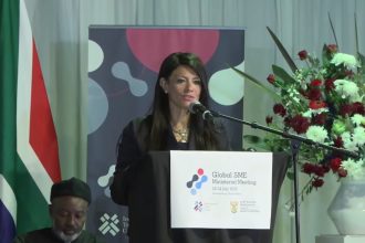 وزيرة التخطيط