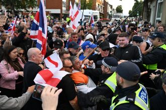 AFP 20250831 72YX2WU v2 HighRes TopshotBritainMigrationProtest
