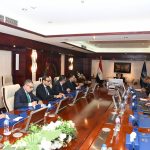 الفريق أسامة ربيع يلتقي رئيس التمثيل التجاري المصري لبحث سبل التعاون المشترك في مجال التسويق الخارجي