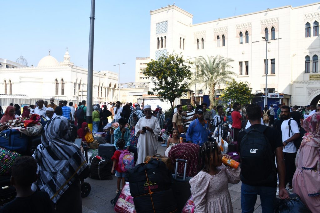 تسيير القطار السابع لتسهيل العودة الطوعية للأشقاء السودانيين1