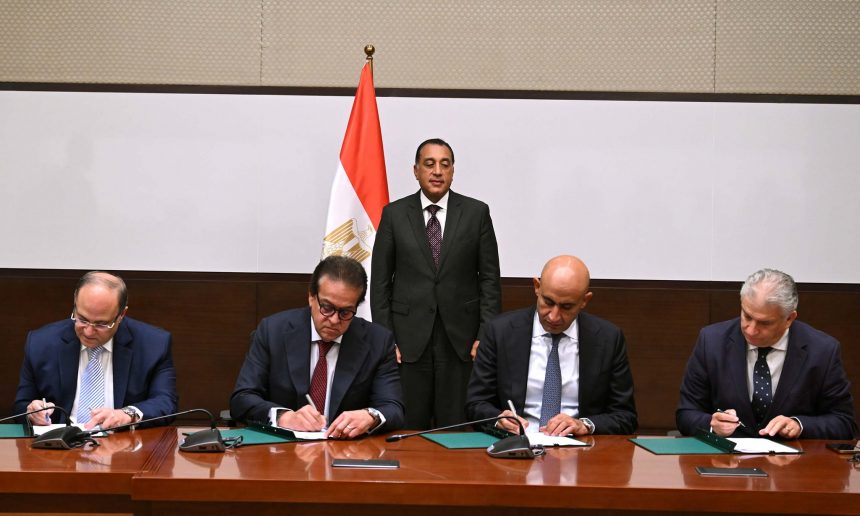 توقيع بروتوكول بين مصر وروما لإنشاء وتطوير 5 مدارس مُتخصصة في صناعة الأدوية