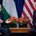 دونالد ترامب والرئيس الفلسطيني