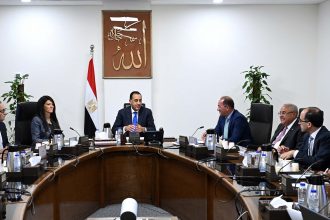 رئيس الوزراء يتابع آليات تنفيذ قانون تنظيم بعض الأحكام الخاصة بملكية الدولة في الشركات المملوكة لها أو التي تساهم فيها