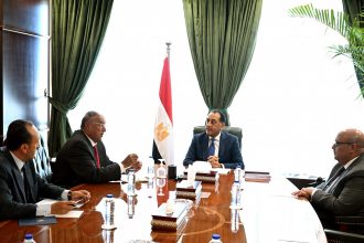 رئيس الوزراء يناقش مقترحات تعديل قانون المجلس القومي لحقوق الانسان