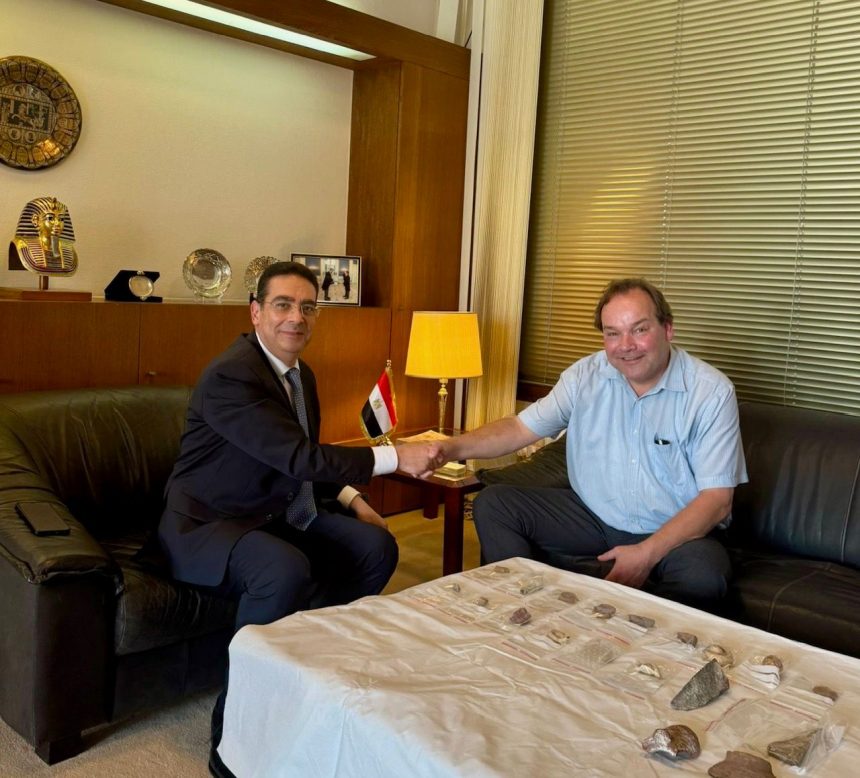 قطع أثرية