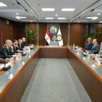 وزير البترول