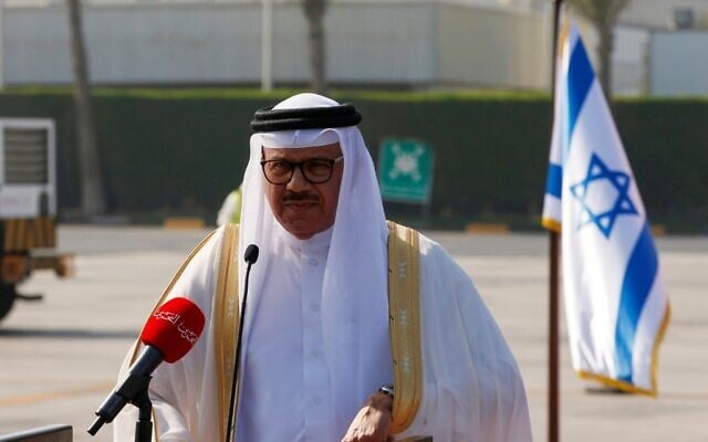 وزير الخارجية عبد اللطيف بن راشد الزياني