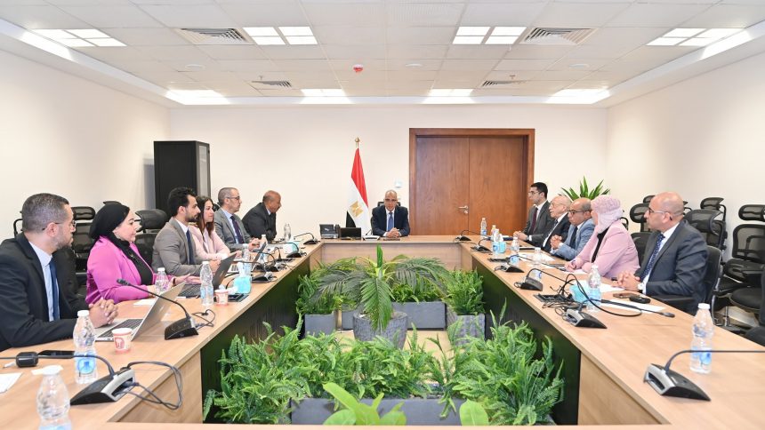 وزير الري لسفراء مصر الجدد بجنوب السودان وكينيا ورواندا